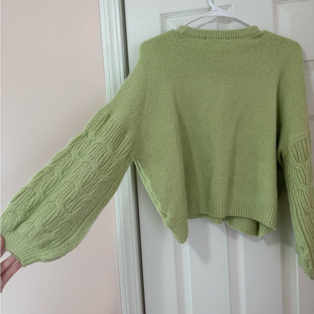 Green Cable Knit Sweater - Picture 5 of 6